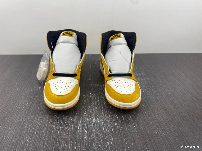 High Ochre Air Yellow OG Jordan DZ5485-701 1 0813
